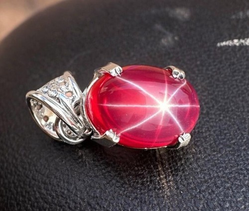 Red star ruby oval - 30,