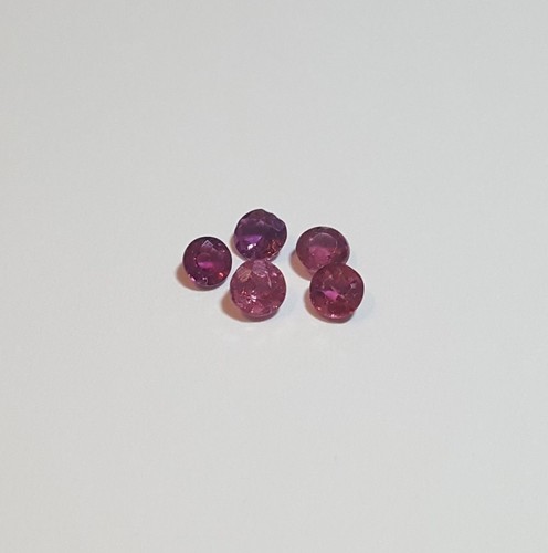 Round red rubies 2 75mm - , 2.75mm