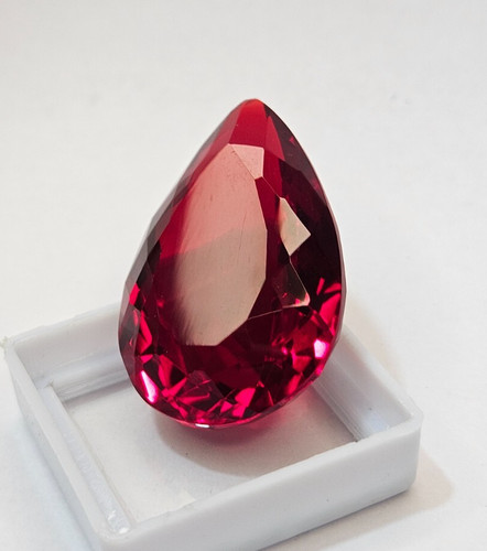 Stunning red pear cut - stunning,